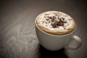 کاپوچینو یکی از پرطرفدارترین نوشیدنی از قهوه است